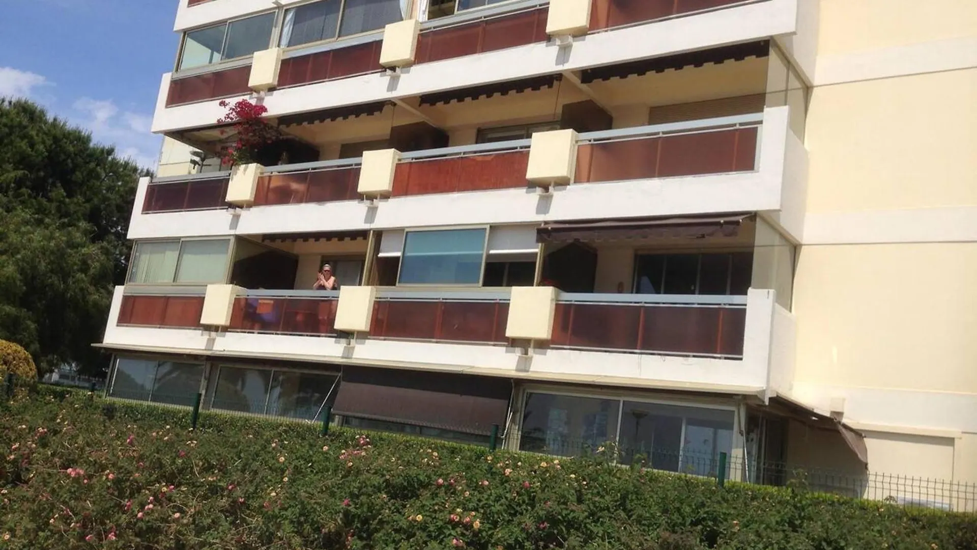 Apartment Appartement Cosy A Saint Laurent Du Var 27M² Terrasse France