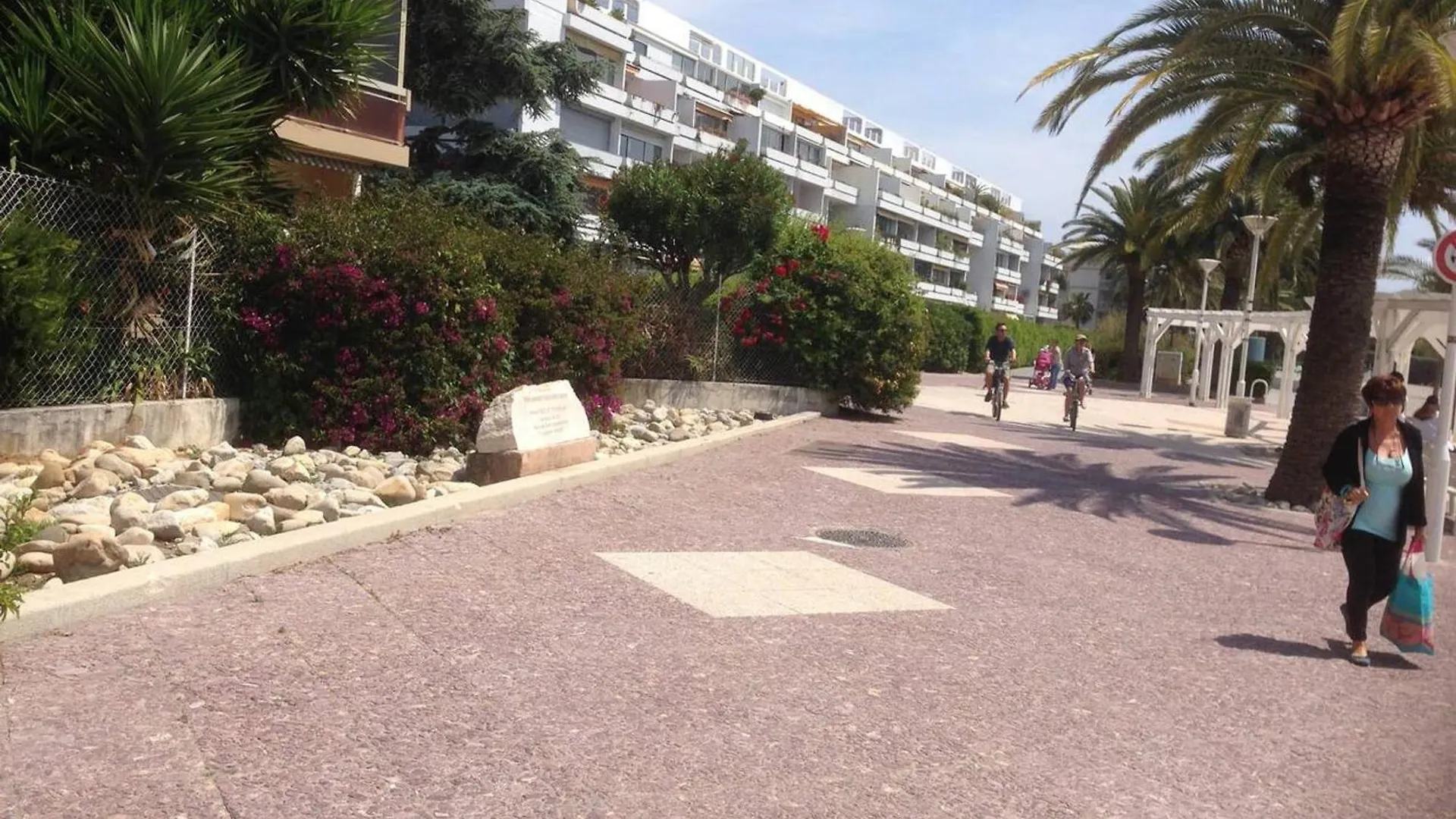 Appartement Cosy A Saint Laurent Du Var 27M² Terrasse 0*, Saint-Laurent-du-Var